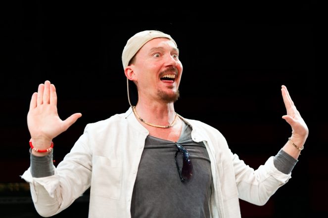 06 - Mark Meadows as Tartuffe -® Craig Fuller.jpg